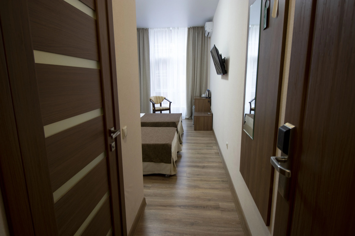 Отель Атмосфера