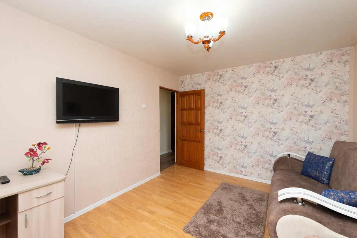 Апартаменты Сирень на главной улице с видом на Драмтеатр