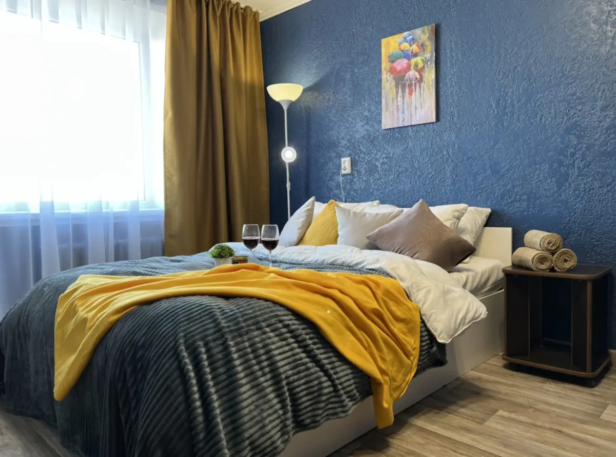 Квартира на Красном проспекте, 70