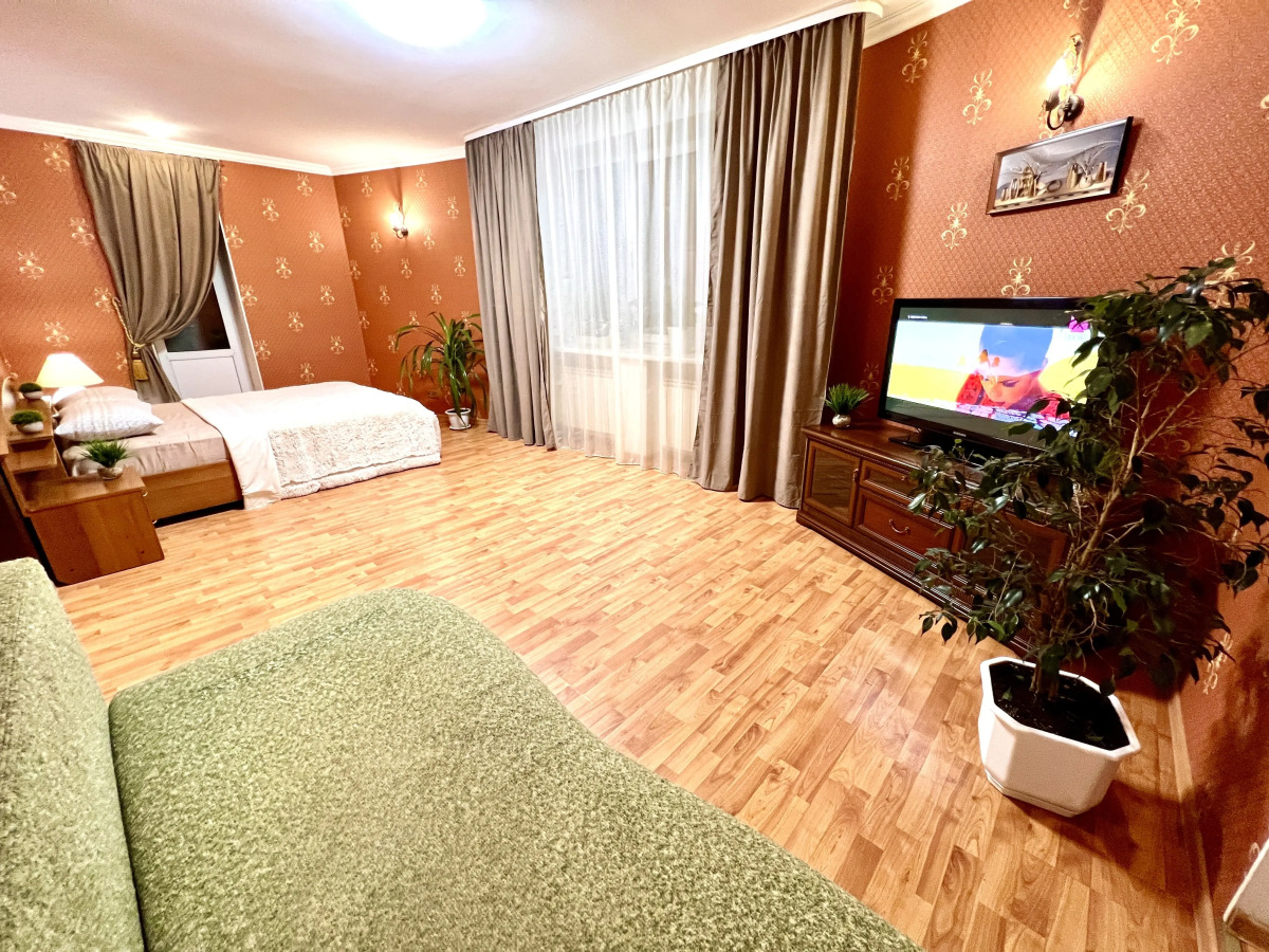 Просторные двухкомнатные Апартаменты в ЖК Камелот рядом с Набережной р. Волга (Садовая 335)