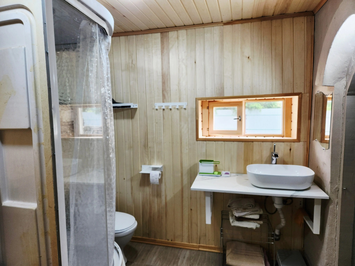 Частный дом Загородный дом с верандой возле Финского залива