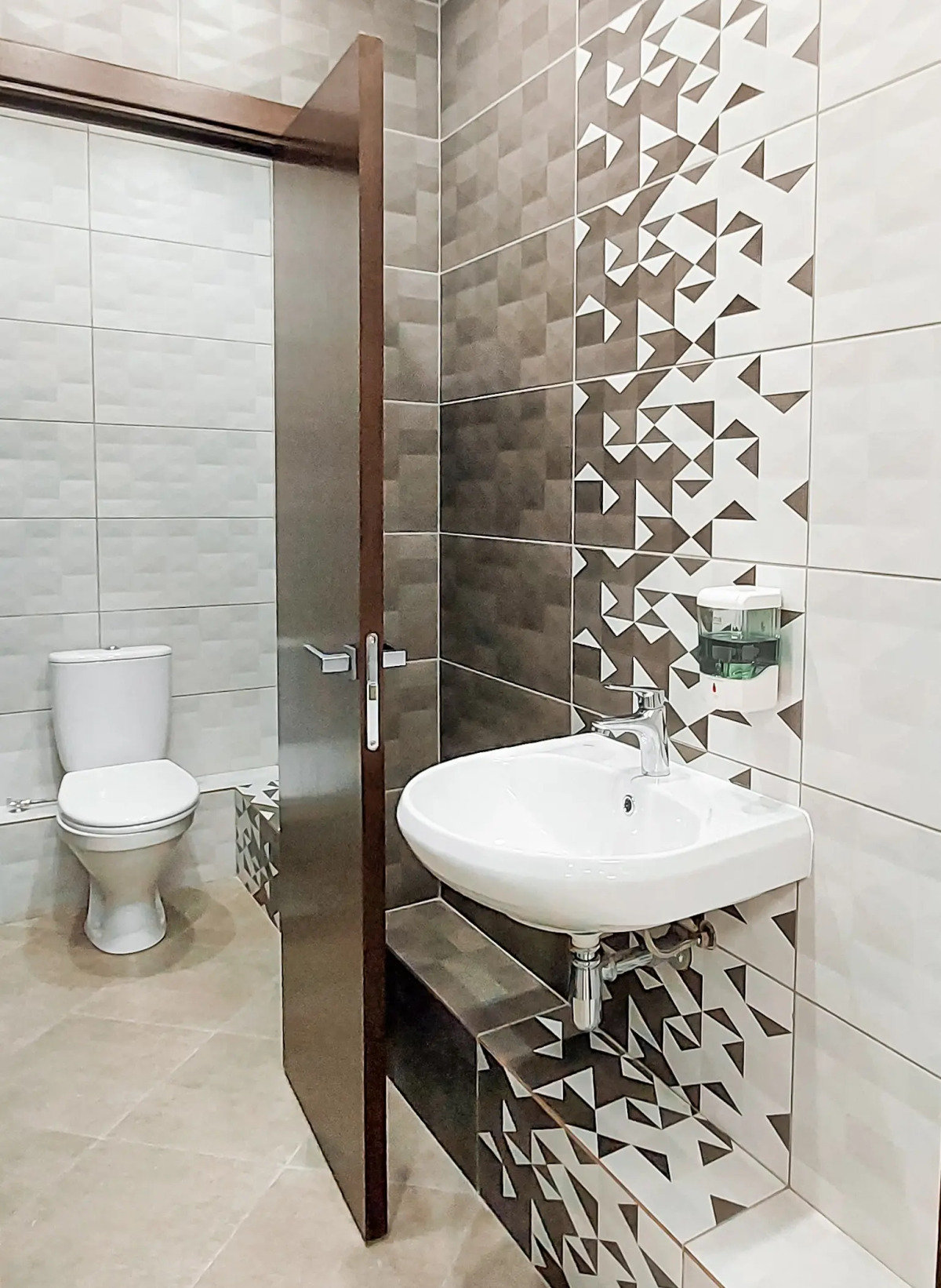 Отель Орбита