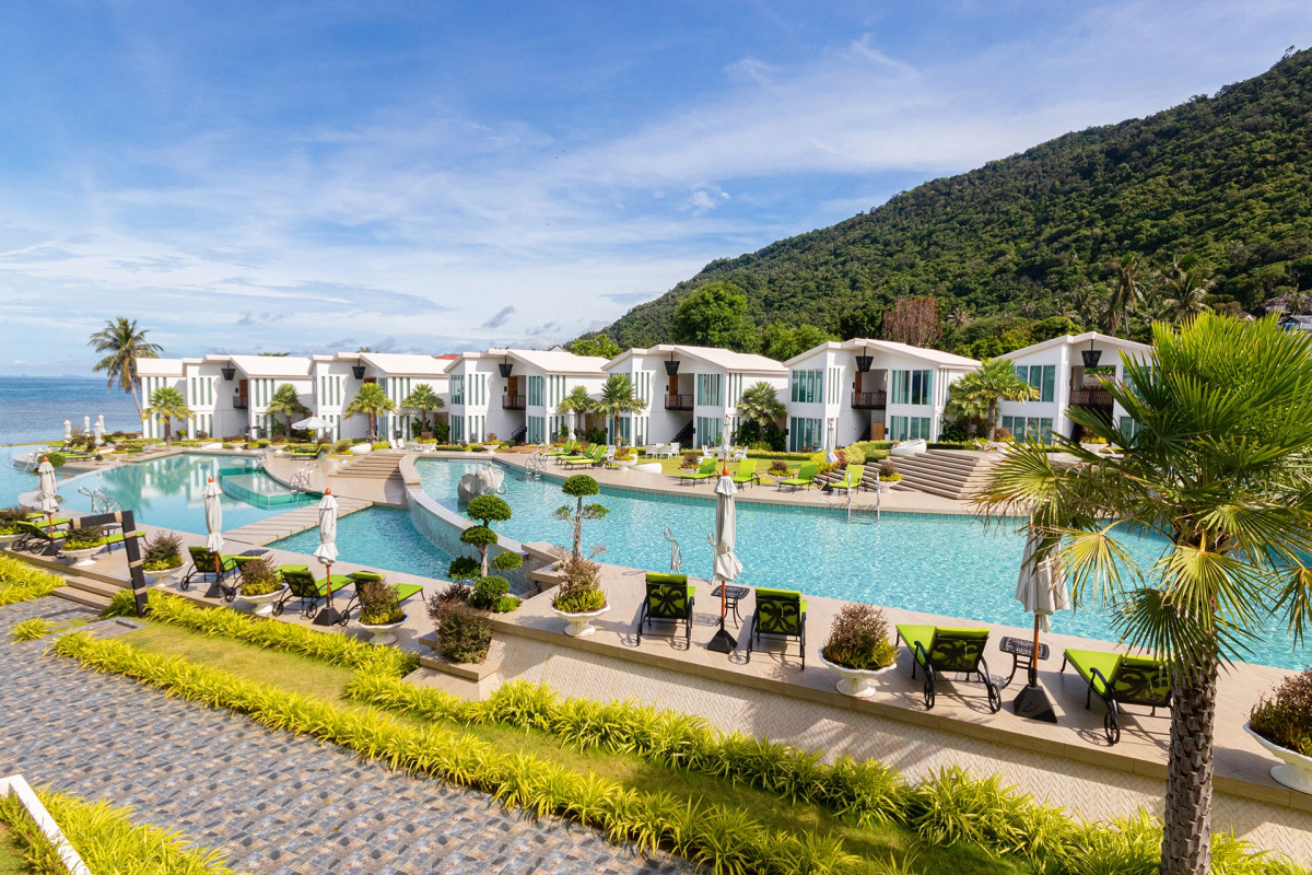 Отель Vannee Golden Sands Resort