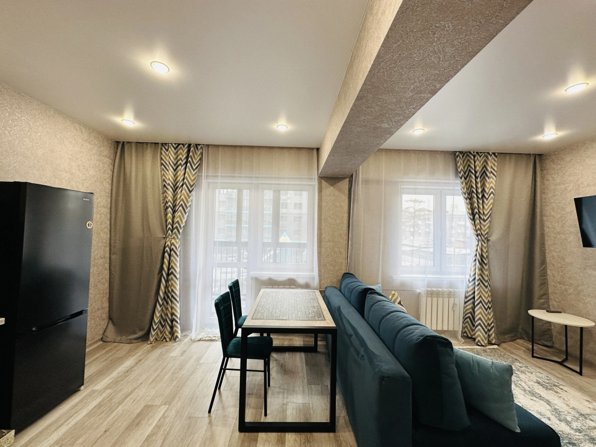 Квартира Nasutki38 Студия Ренуар