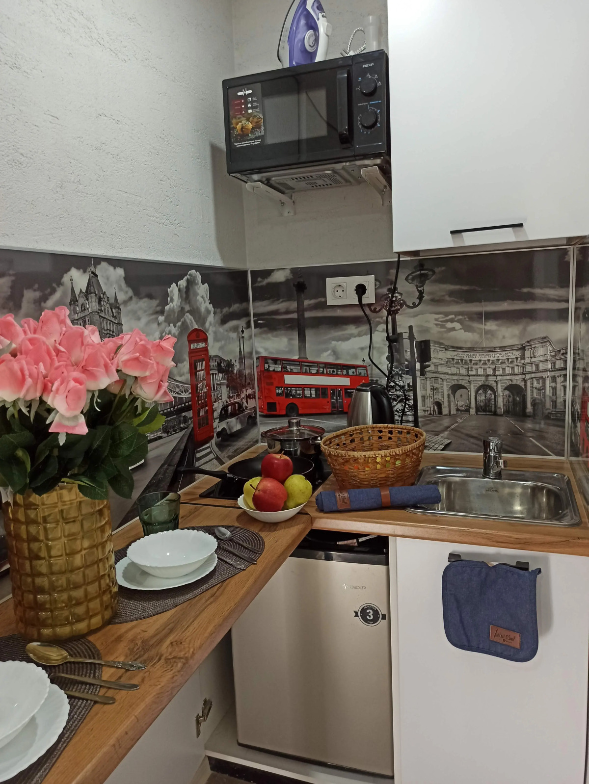 Апартаменты Комфортабельная Студия с Кухней