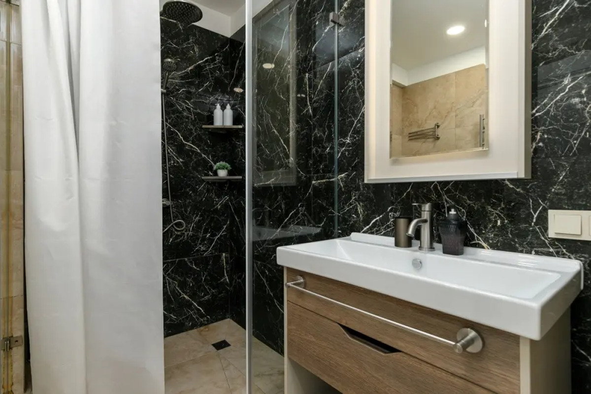 Апартаменты GeoApart Цветочная 30 3