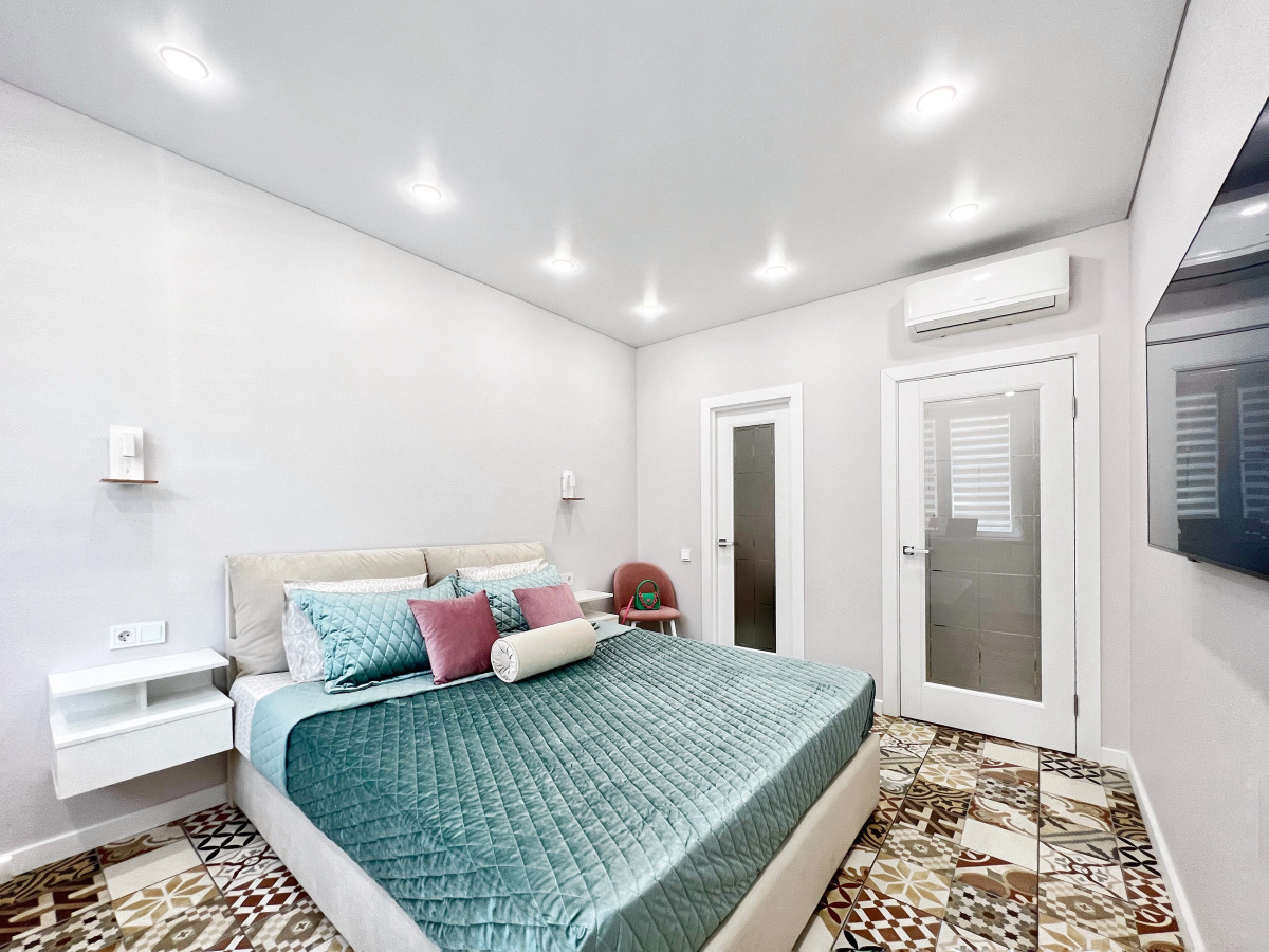 Апартаменты Granada Шикарная квартира в историческом центре Санкт-Петербурга в 300 метрах от Невского Проспекта и Площади Восстания