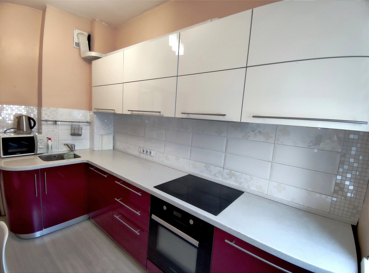 2 Комн Квартира в Центре Кызыла