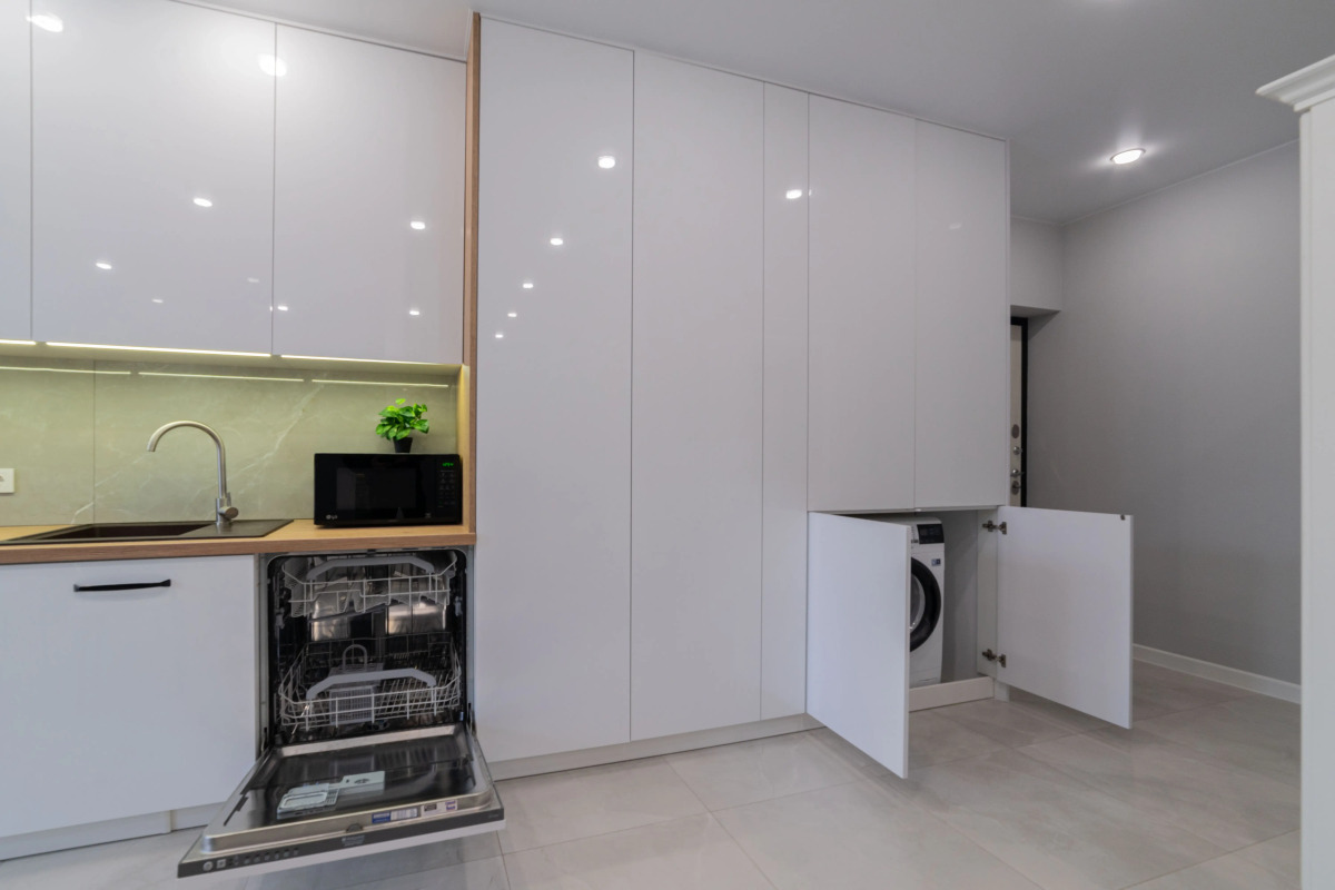 Апартаменты 3 Комнатные у Метро Восток