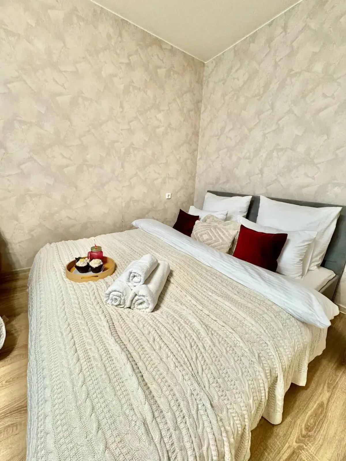 Апартаменты Life Apartments в ЖК "Первый Андреевский"