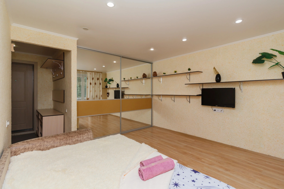 Апартаменты  идеальное расположение «МОИАпарт- Гармония» не далеко аэропорт