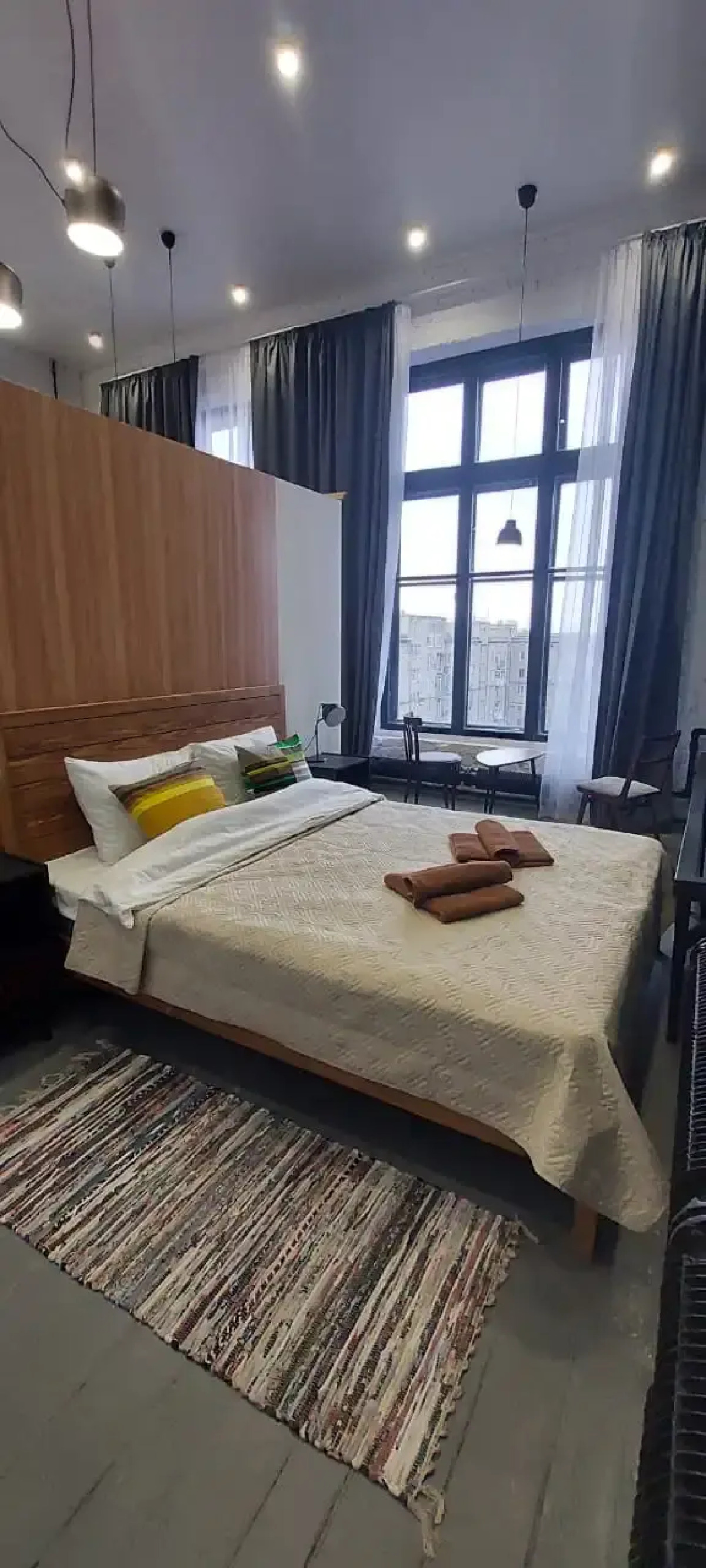 Апартаменты "У художника на Аллее Героев, 4"