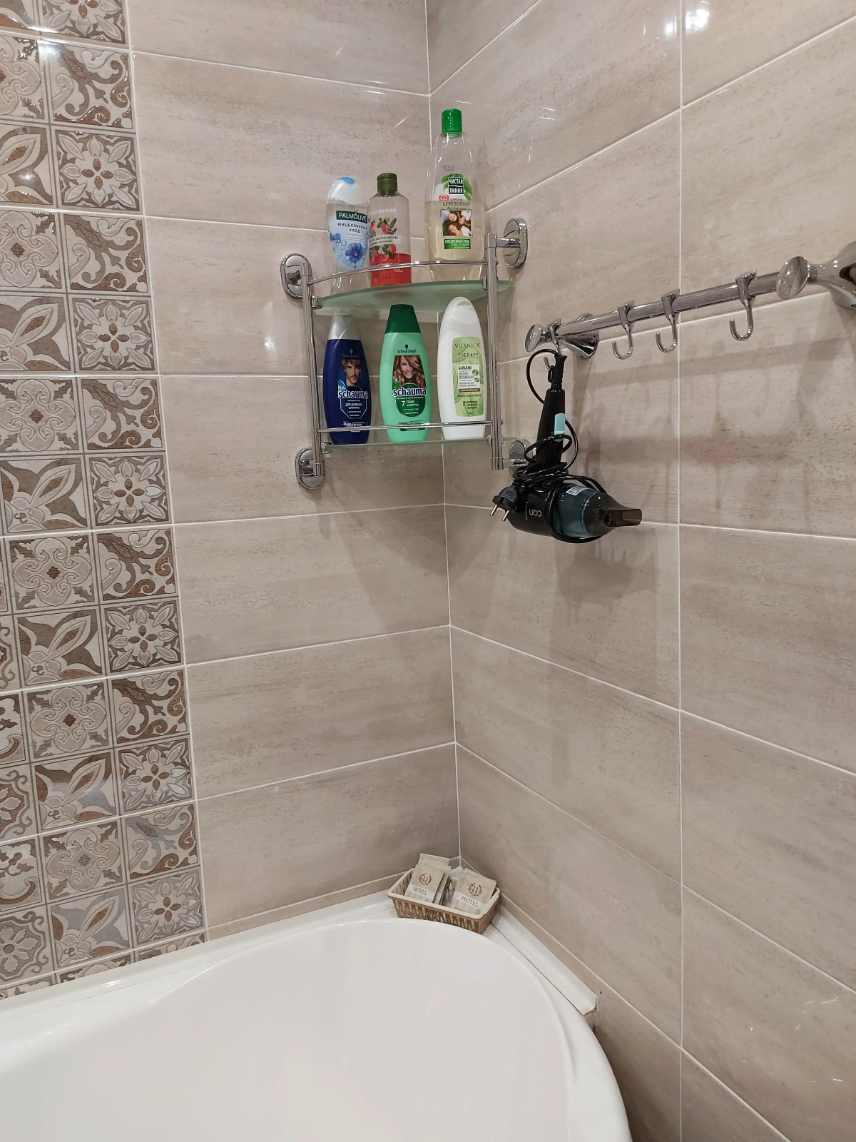 Апартаменты 5 Звезд на Шамиля Джикаева 5А-2