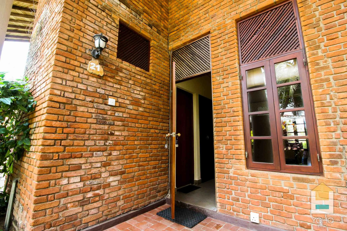 Отель Yoho Rivi Ras