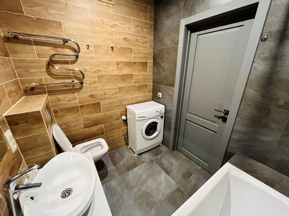 Квартира Просторная и Сибирь-Арены