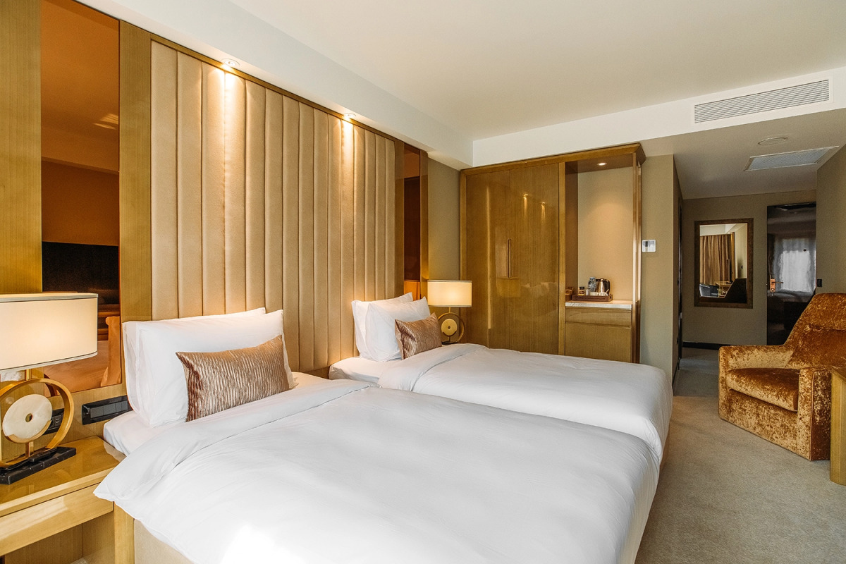 Отель Marjan Plaza