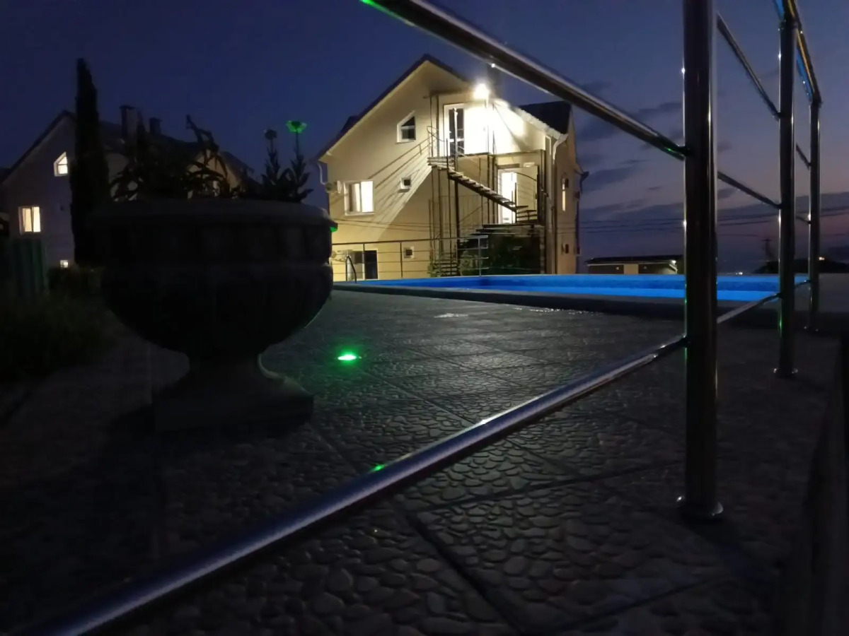 Меблированные комнаты Девятый Вал