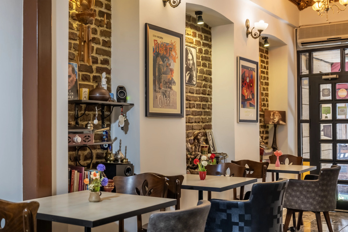 Отель Taksim Trust