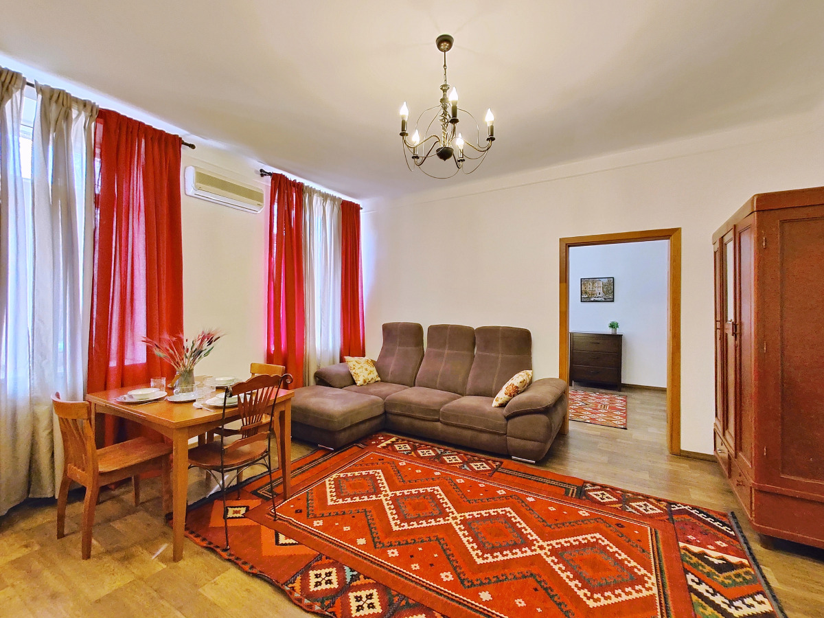 Квартира M.O.O.N Apartments  - Tole bi 45 Center