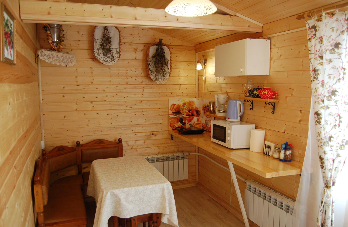 Дом с наличниками около Ростова