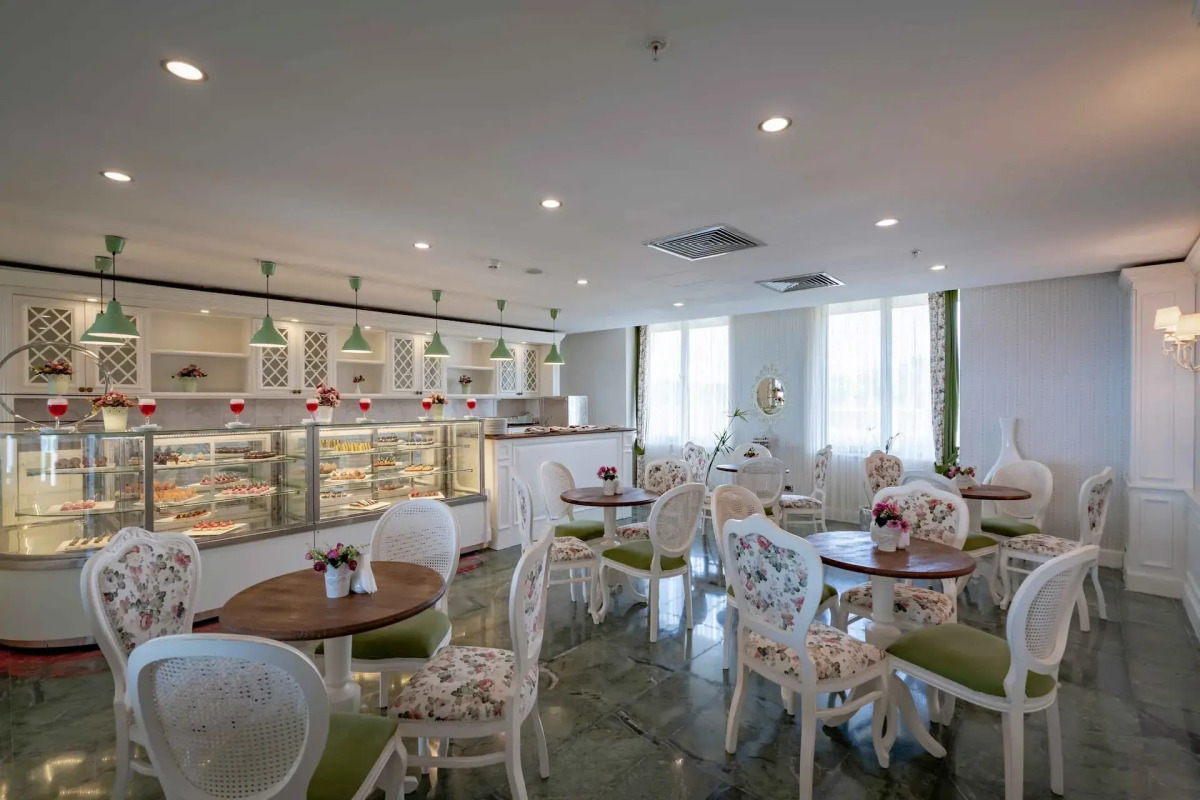 Royal Teos Thermal Resort Clinic & Spa (Halal Hotel)