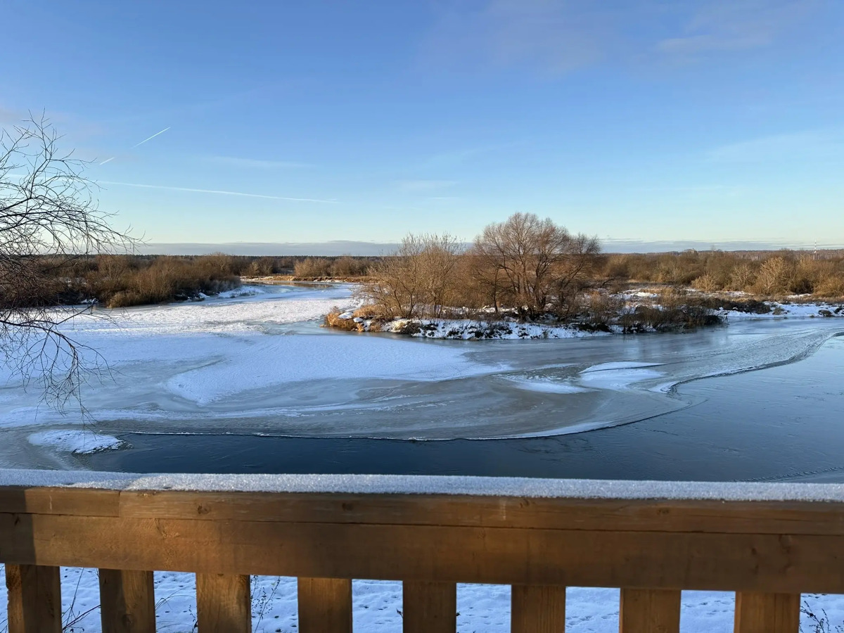 Частный дом Над Рекой