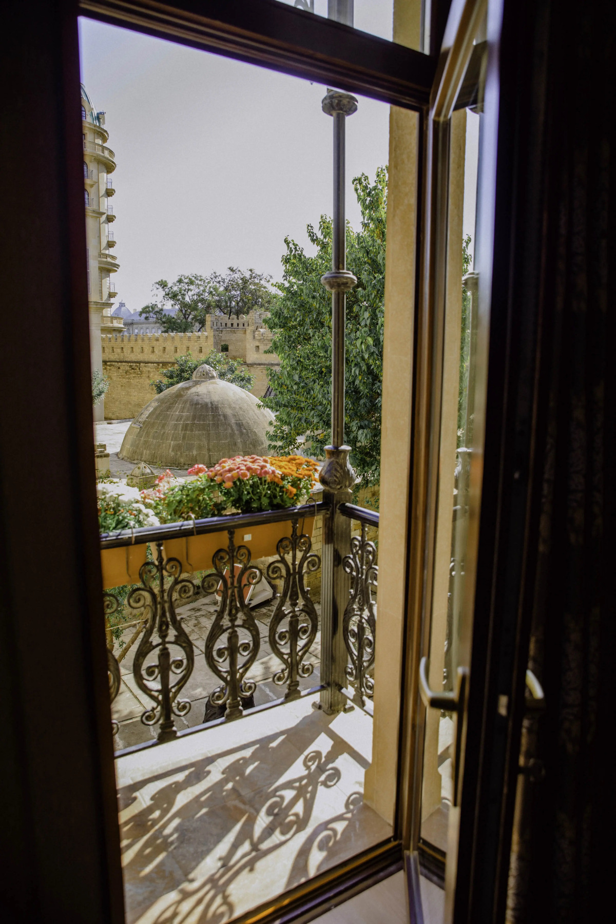 Royal Antique Boutique Hotel