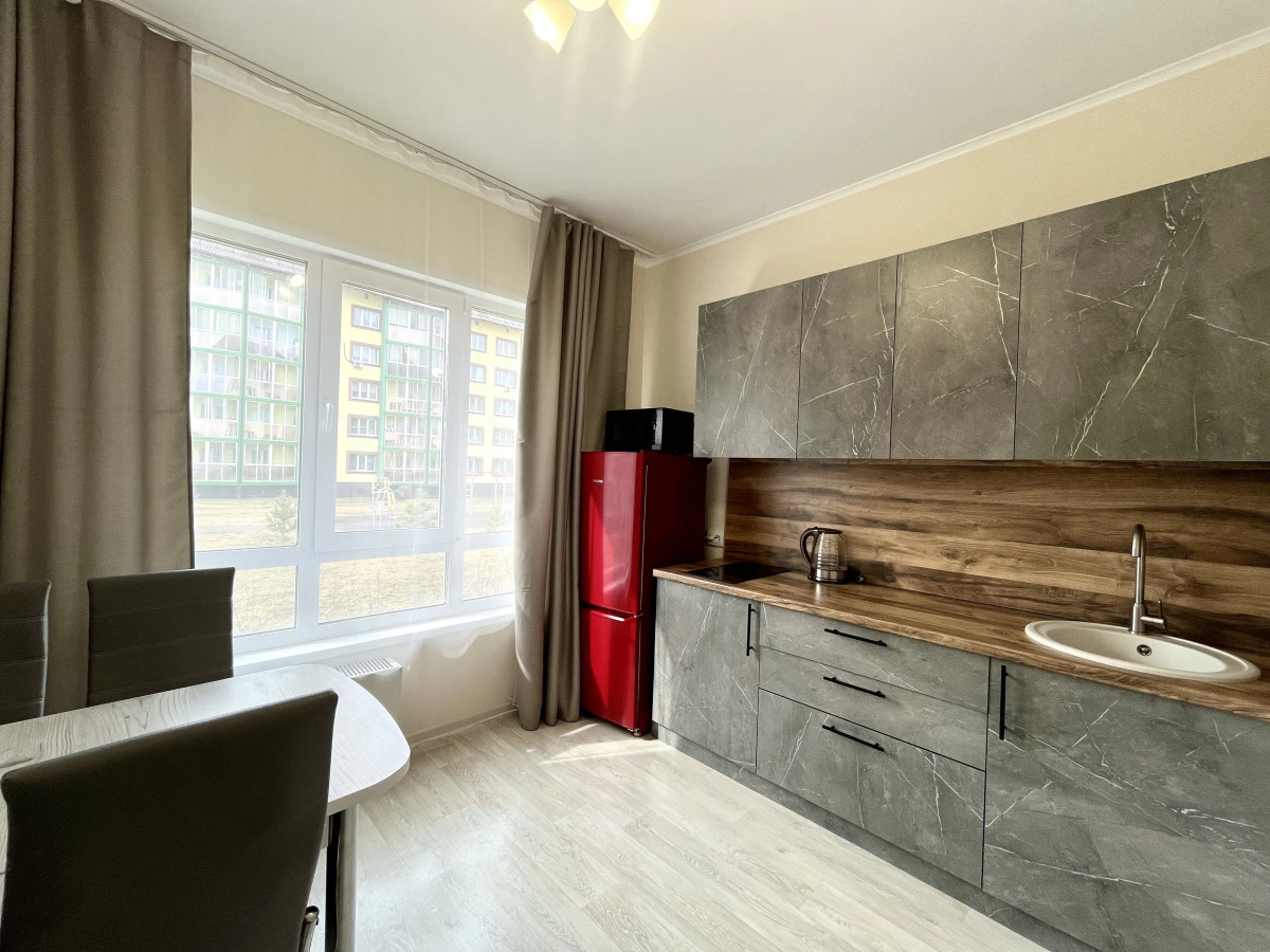 Апартаменты Unique Apart Бавария рядом с ЖК Томь, ГЦС Кузбасс,  Областным судом и Теннисным центром на Баварской 6/1