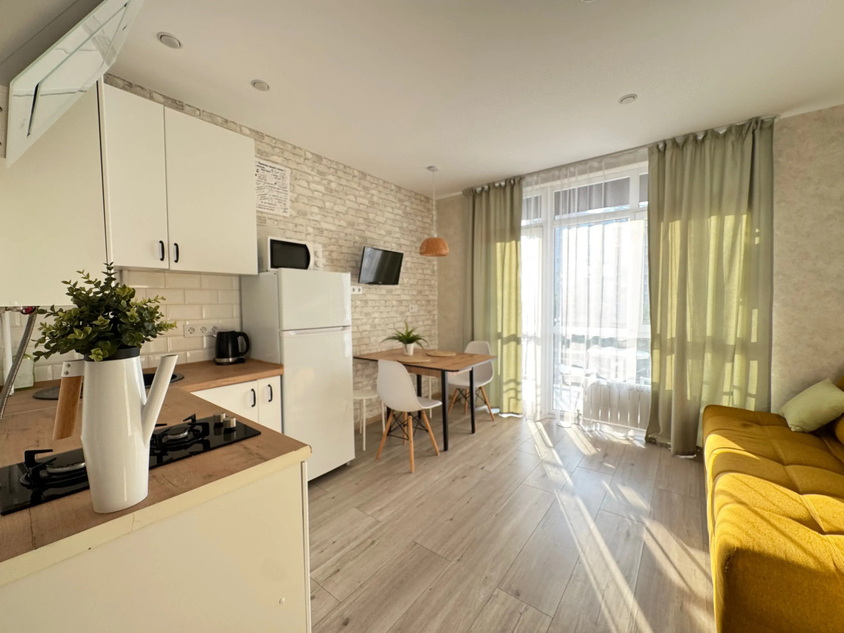 Квартира с мансардой в 100м от моря