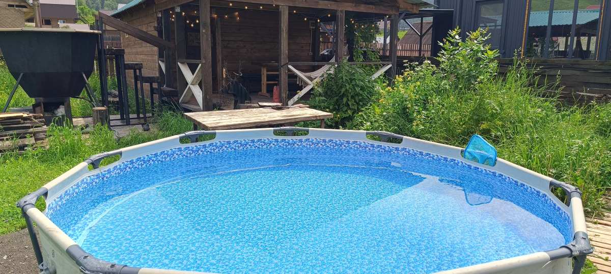 Частный дом дом среди гор