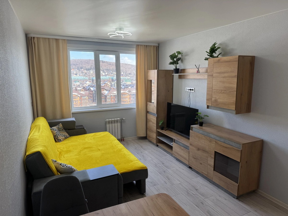 Квартира 2-к Квартира у Сити-Мола, на 12 этаже с видом на Восход