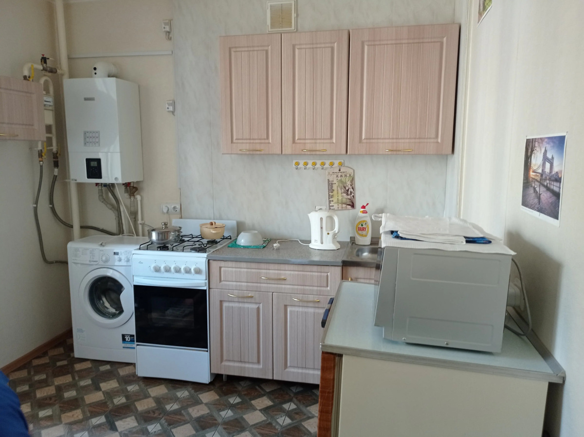 Апартаменты на Хутынской