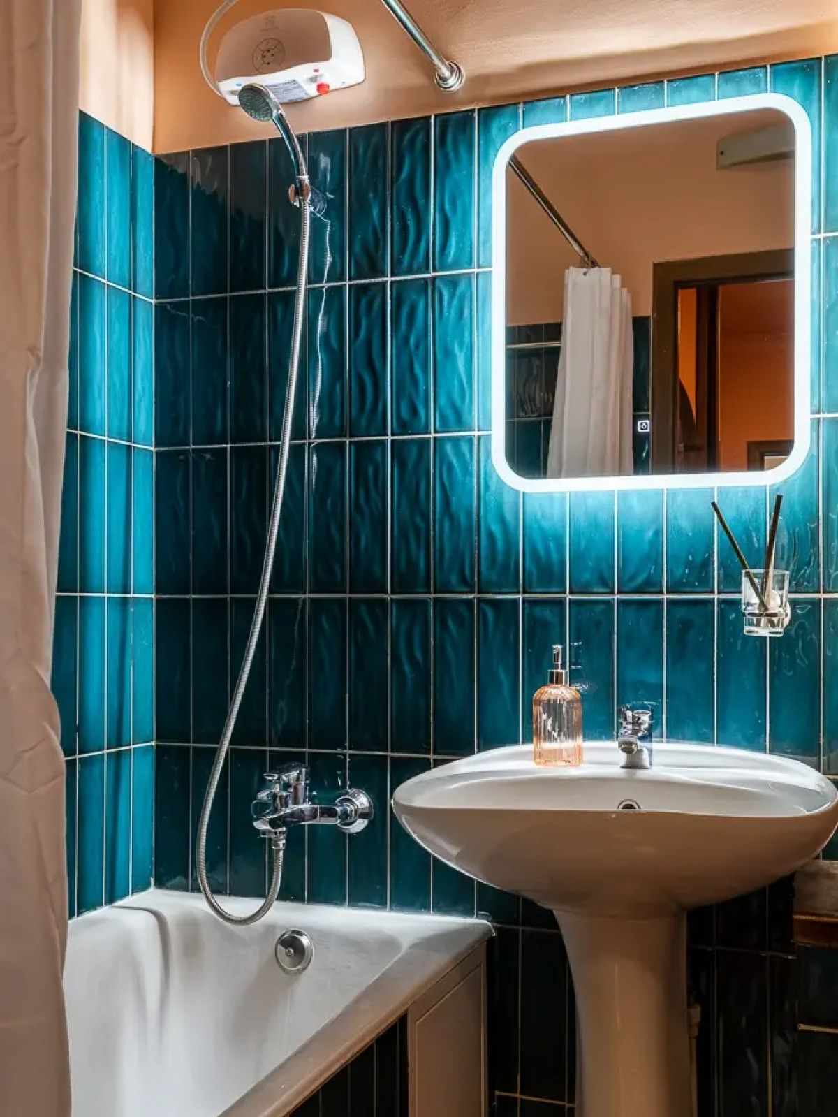 Апартаменты Кварт-Отель Верхняя 3с1