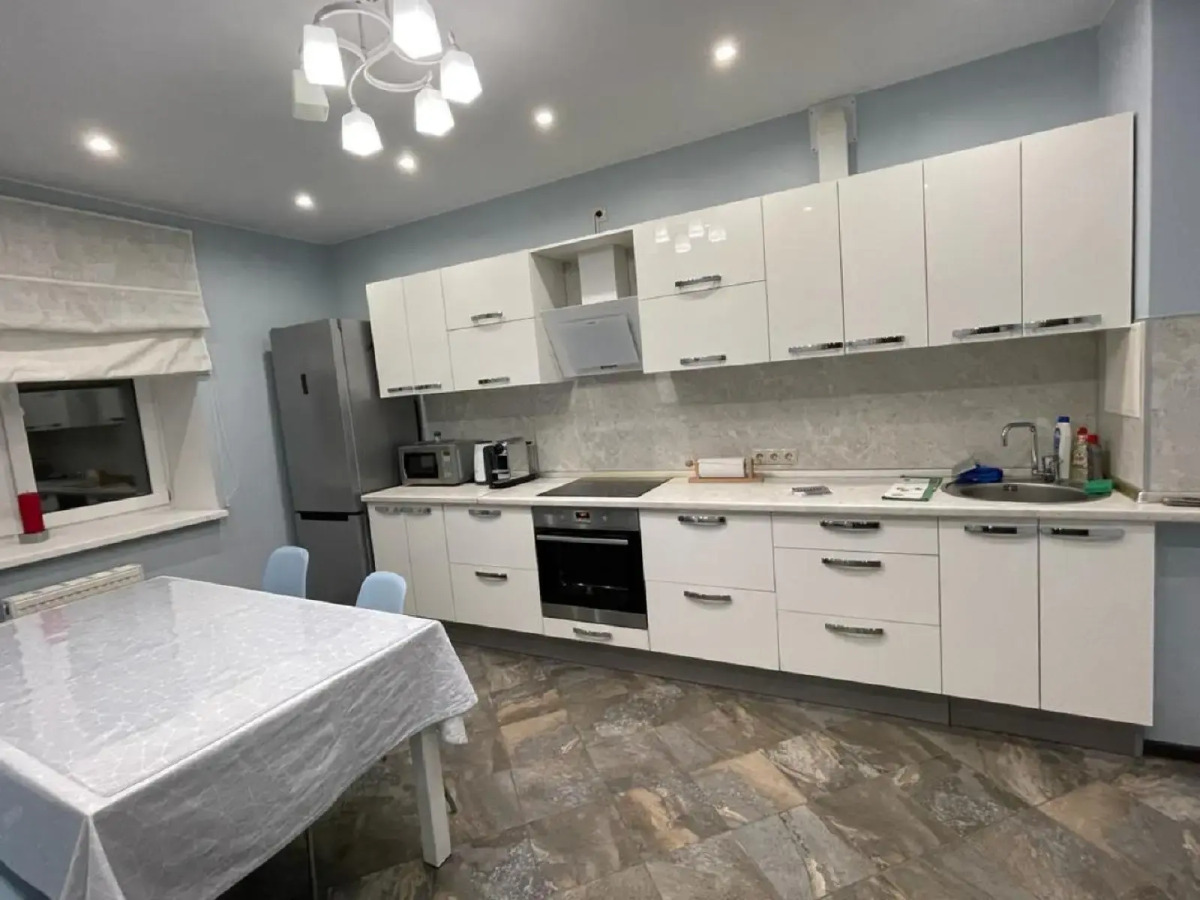 Апартаменты Жуковского 14/18