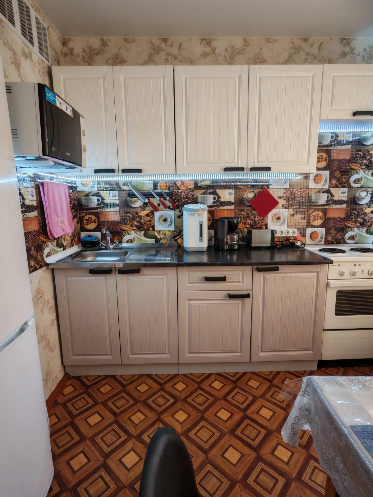 Квартира Уютная светлая квартира в сердце Мостовского