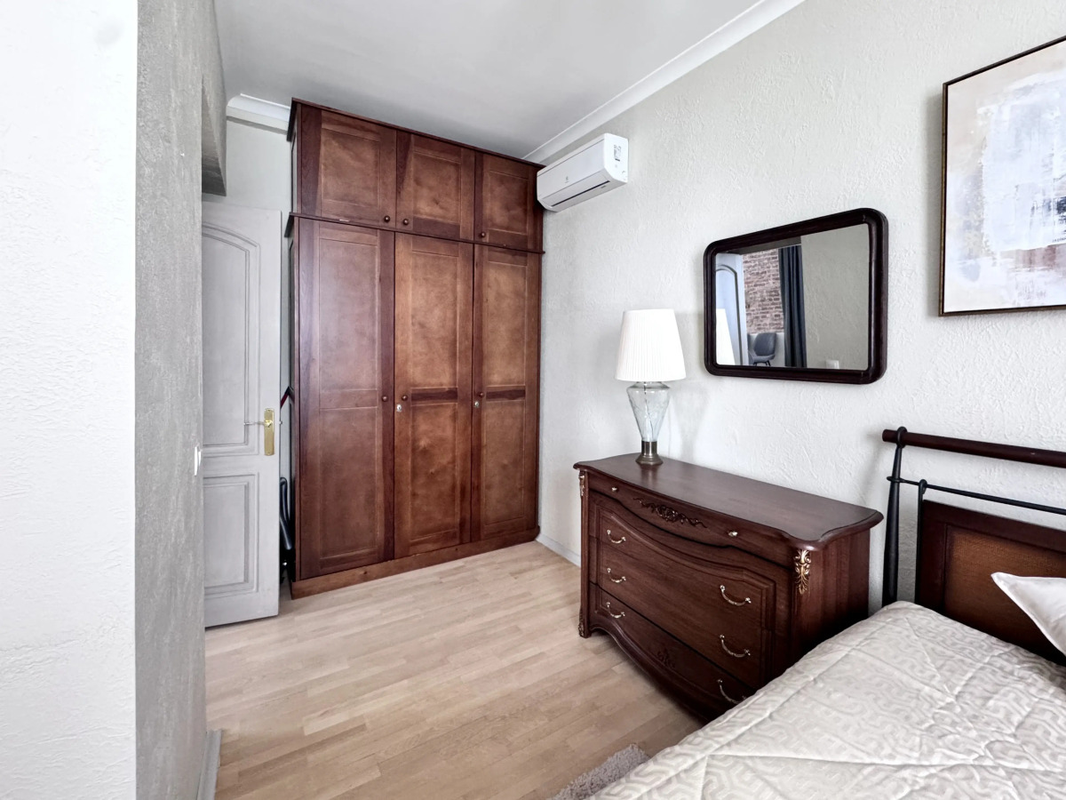 Квартира Уютная с видом на реку Мойку