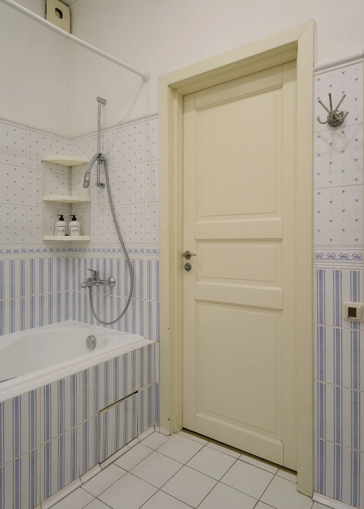 Апартаменты MyhomeYourhome на 27-й линии В.О. д.16