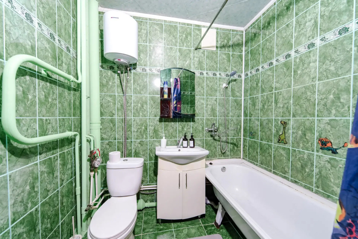 Квартира Островского 75/1