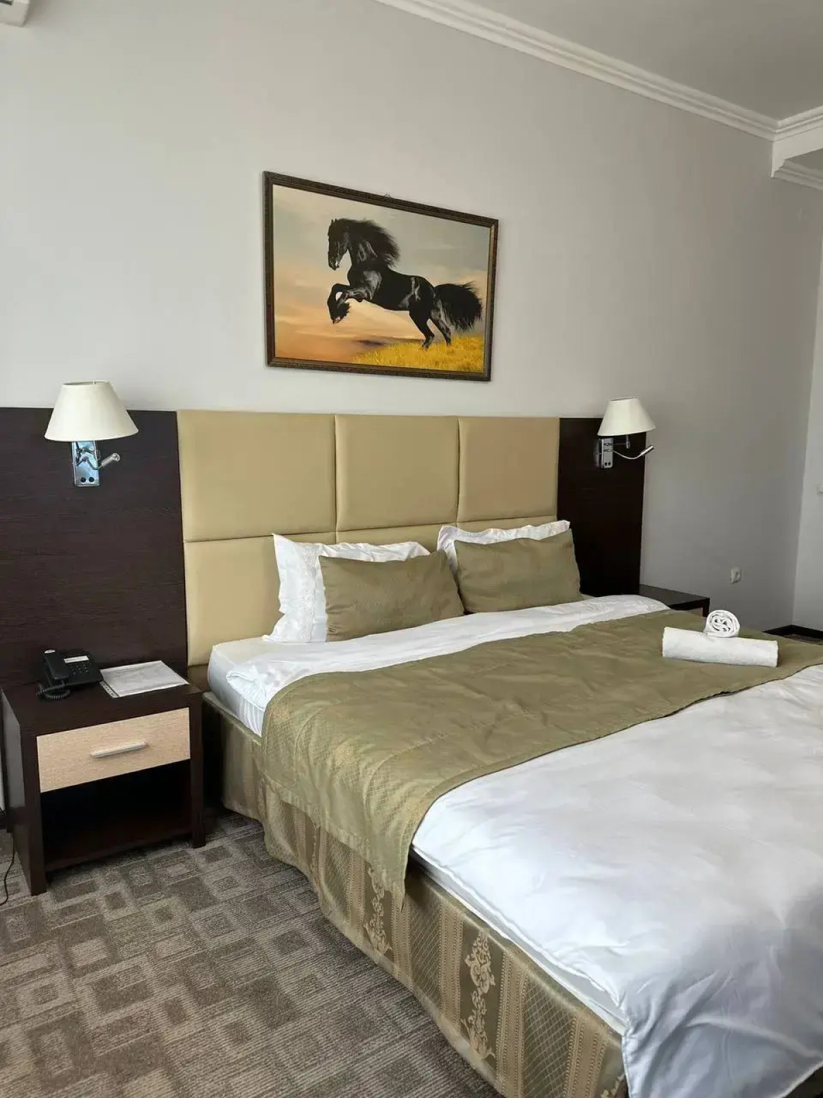 Отель Танжарык