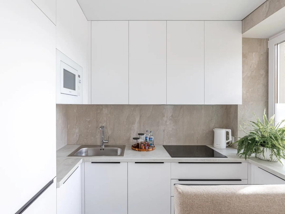 Квартира ЕвроУют Светлая студия возле достопримечательностей