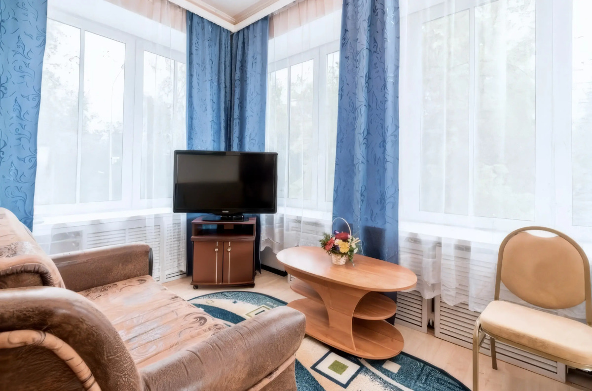 Отель Ладога