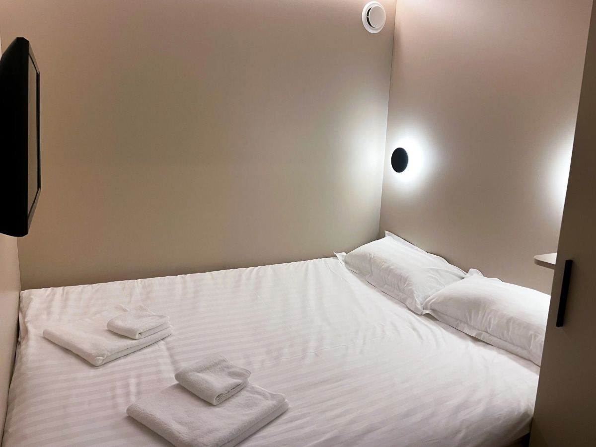 Отель DEEP HOTEL