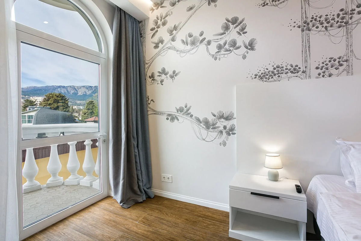 Апартаменты Дом композитора Ялта Екатеринская 3 Набережная Ялты