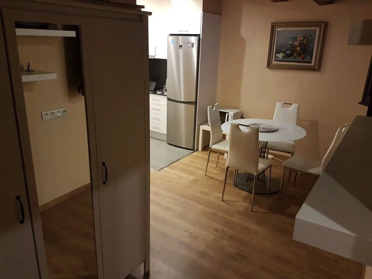 Апартаменты Cozy Perfect Situation - Metro Center