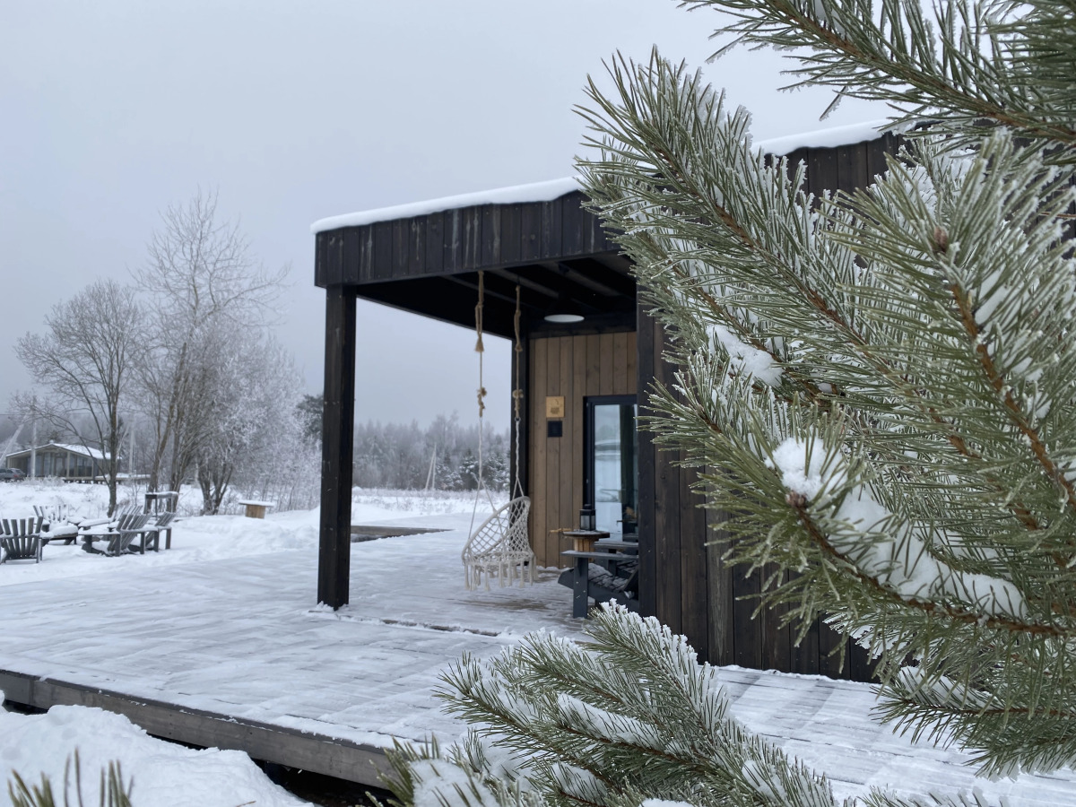 Дом Уютный с панорамными окнами