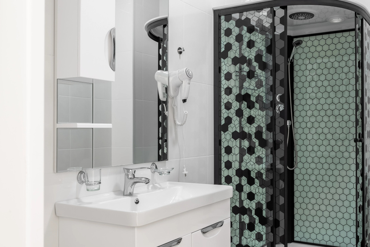 Отель Харес