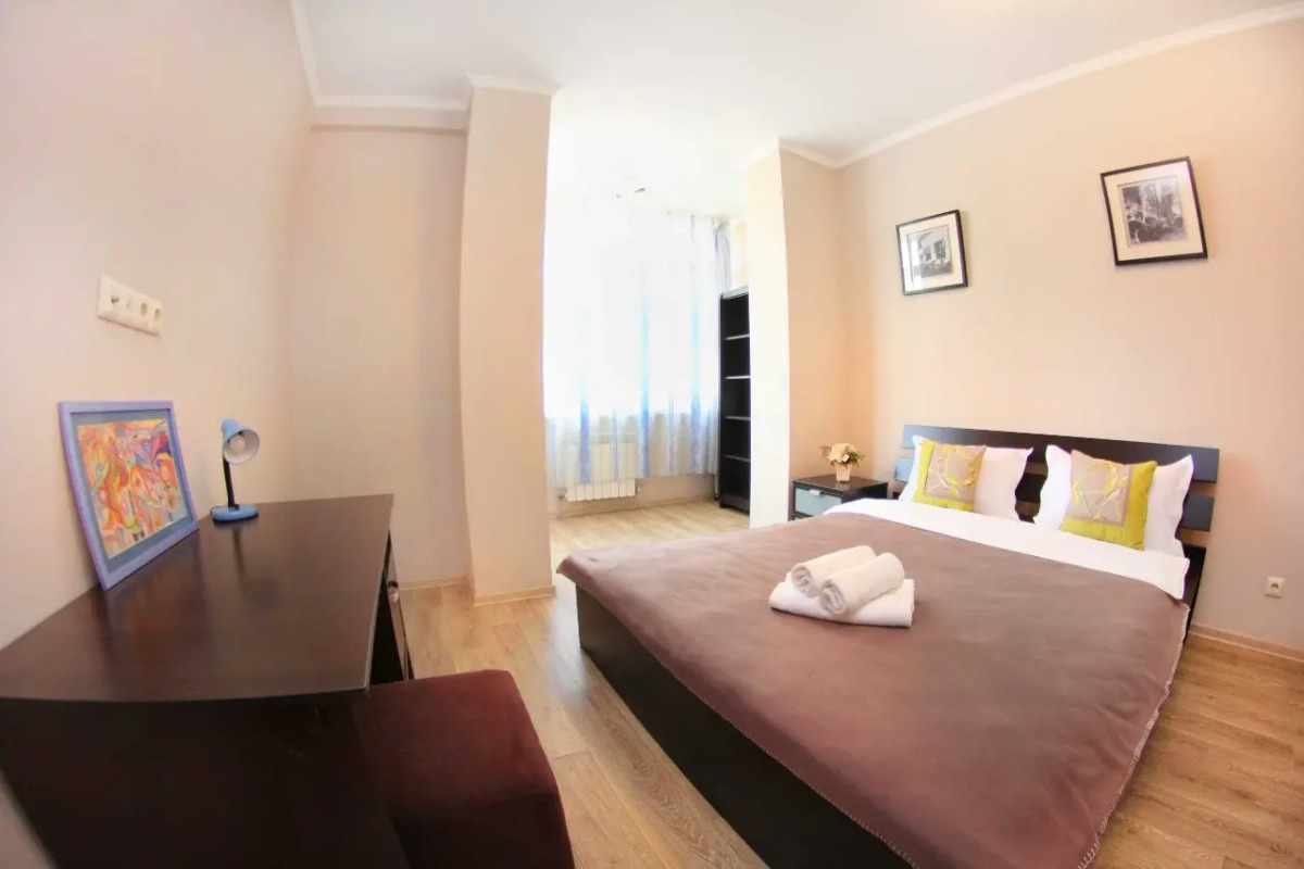 Апартаменты двухкомнатные рядом с ТРЦ Мега