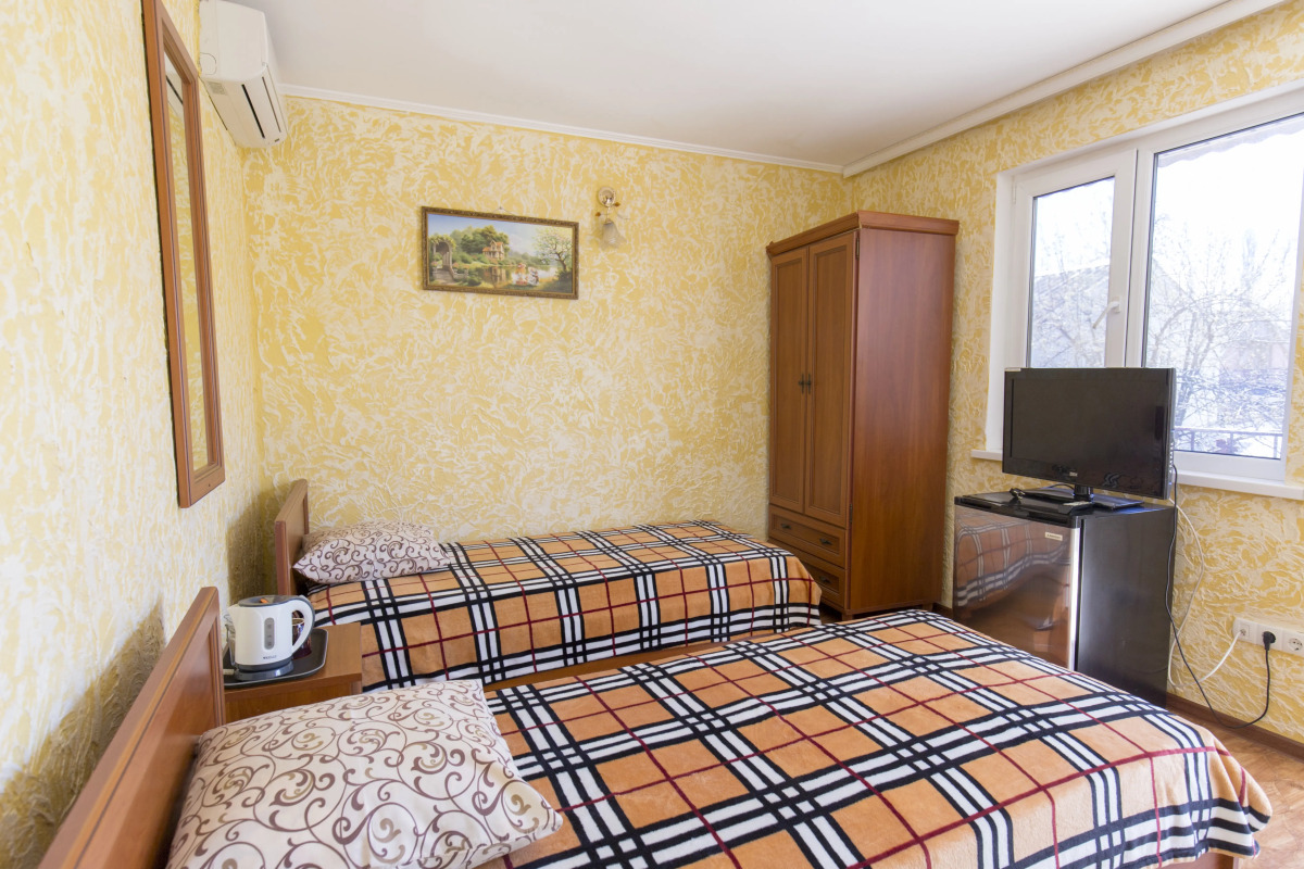 U Yudzhina Guest House