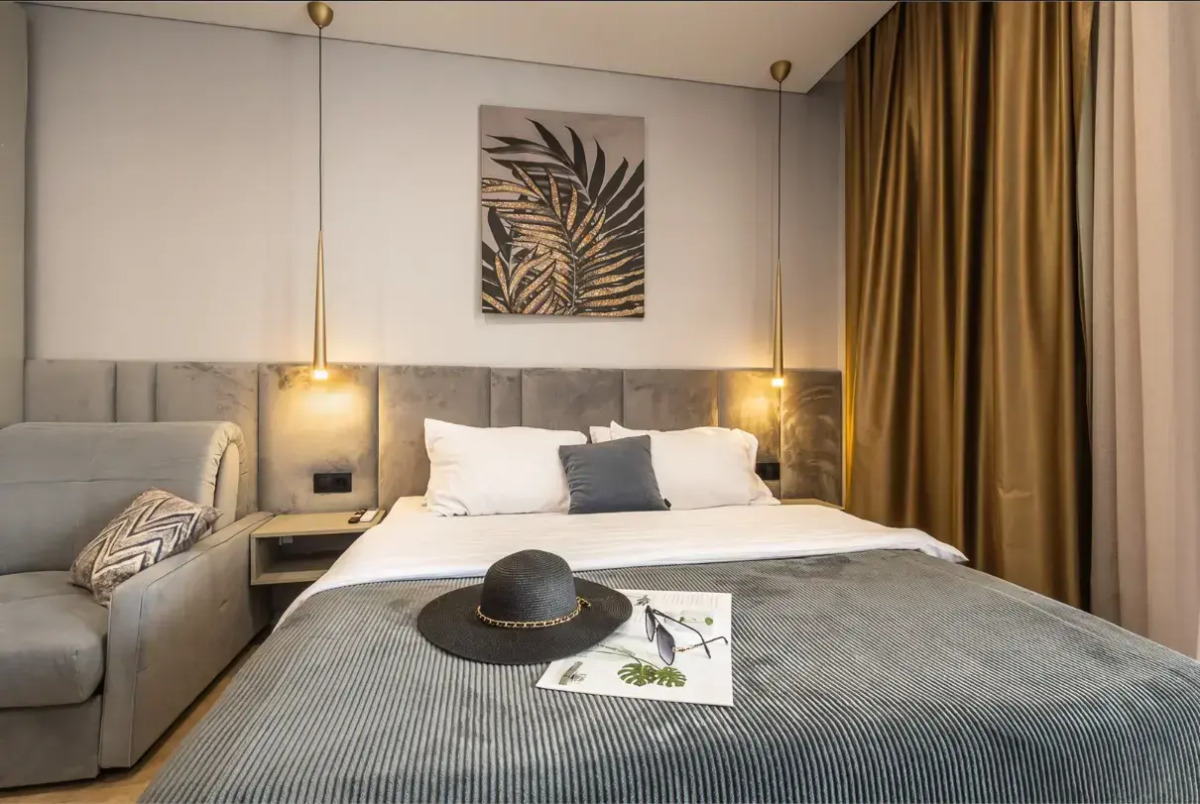 Апартаменты Крымский Рей Студия Africa боковой вид на море