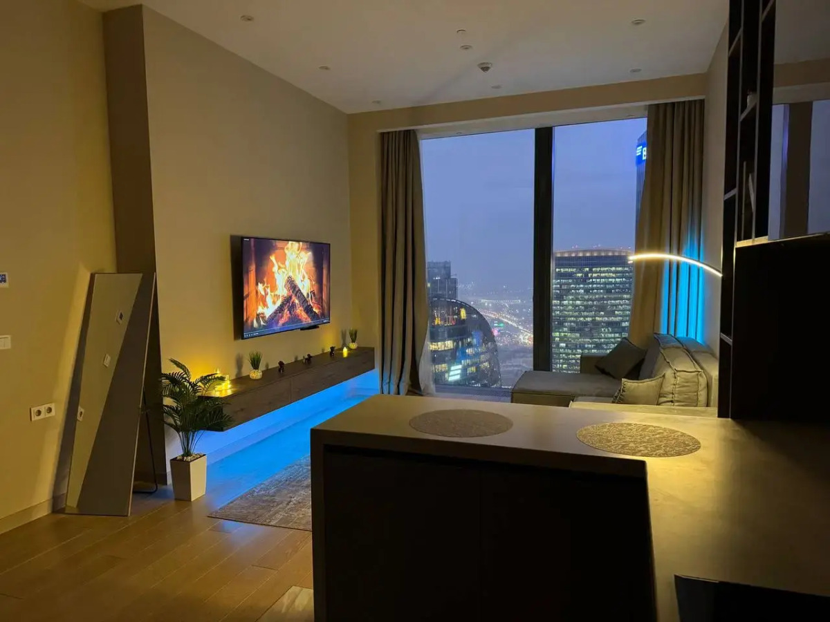 Апартаменты Sky City Moscow Роскошный апартамент с видом на башни на 61 этаже!